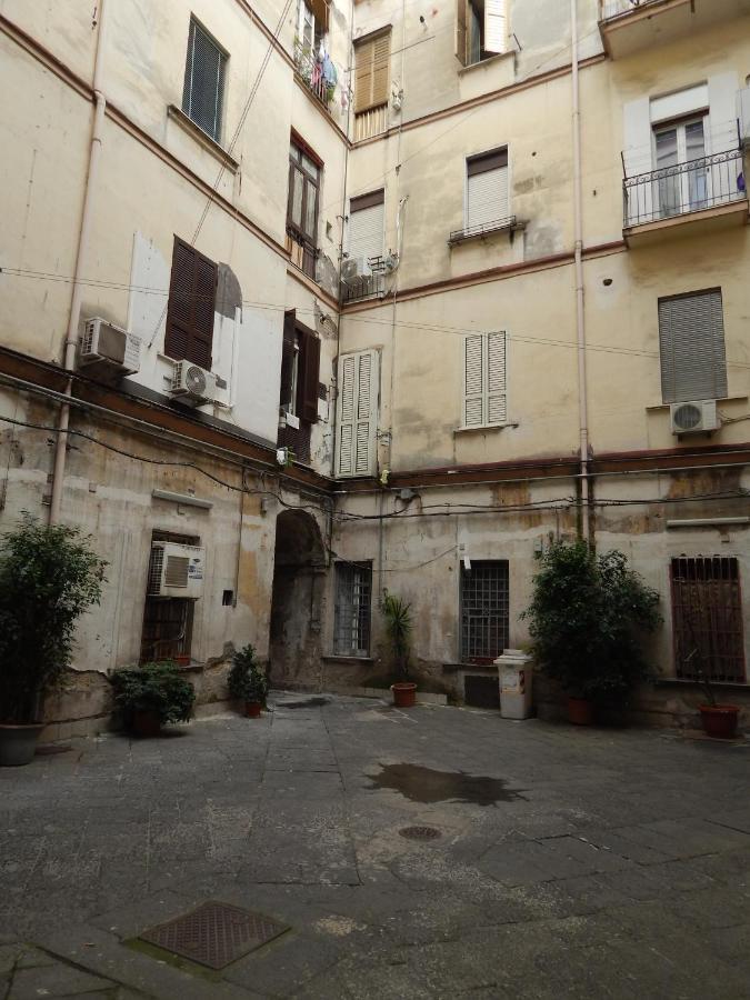 Domus Passpartenope, Napoli المظهر الخارجي الصورة